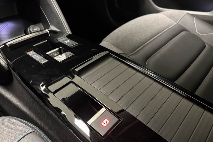 Hvid Citroën ë-C4 X fra 2023