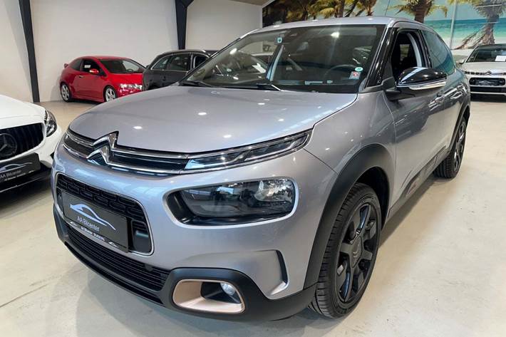 Grå Citroën C4 Cactus fra 2019 set udefra