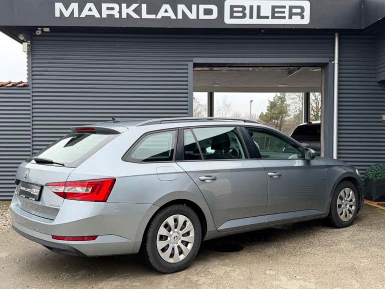 Skoda Superb 1,4 TSi 150 Active Combi