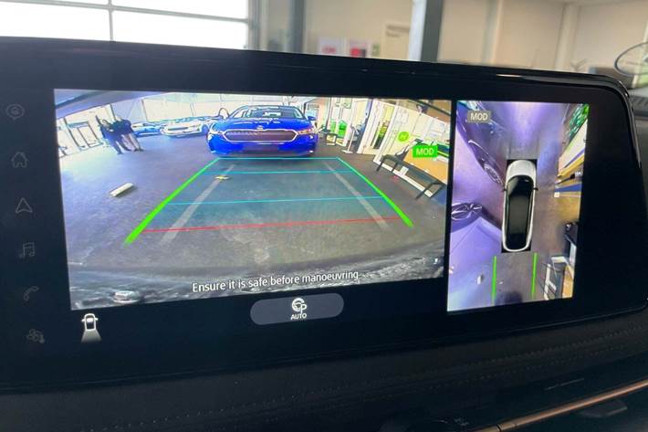 Sort Nissan Ariya fra 2024