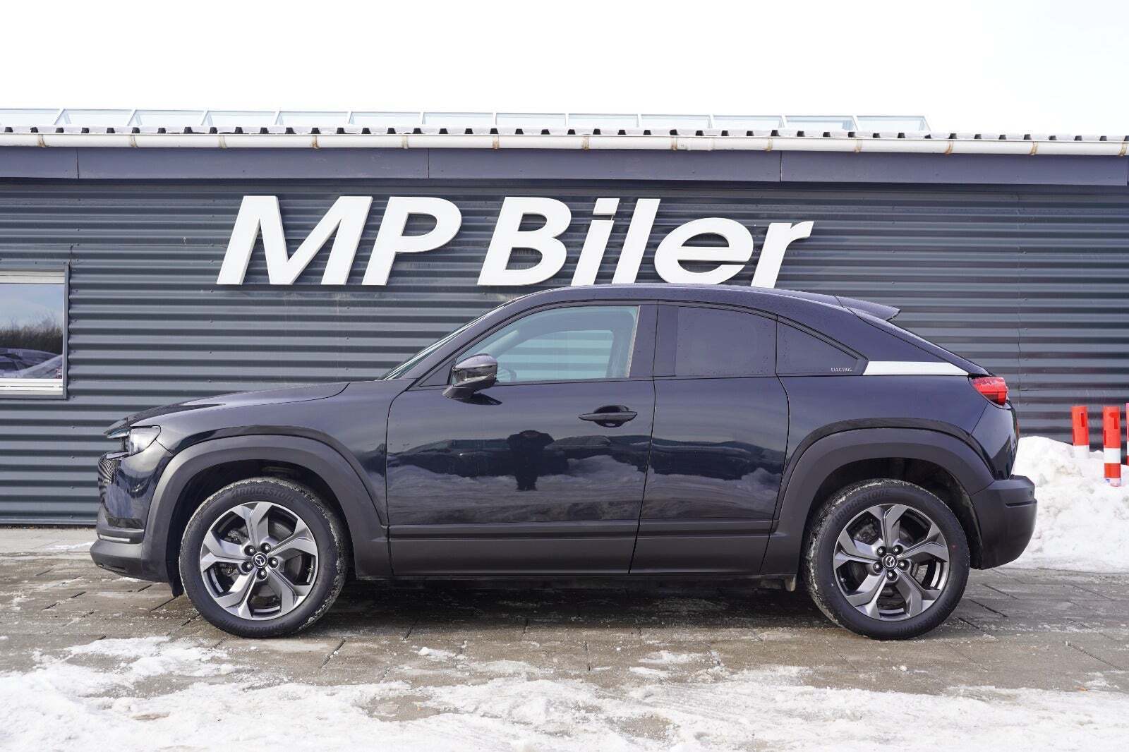 Mazda MX-30 e-SkyActiv First Edition