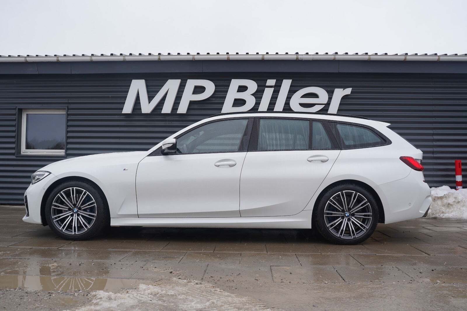BMW 330i 2,0 Touring M-Sport aut.