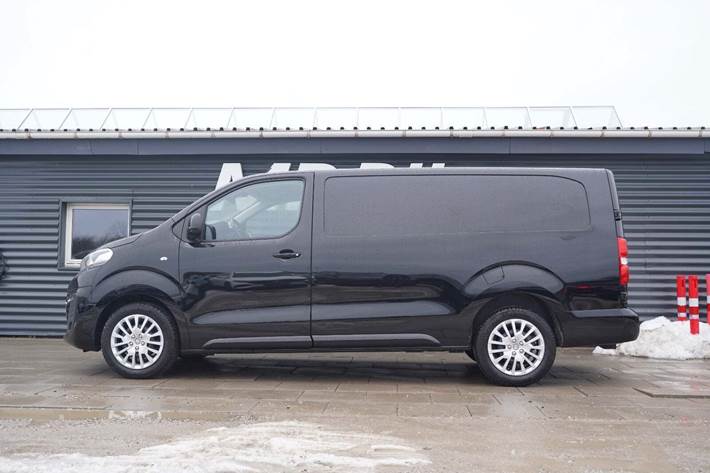 Sort Peugeot Expert fra 2024