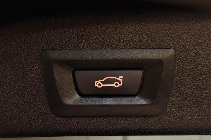 Hvid BMW X5 fra 2021