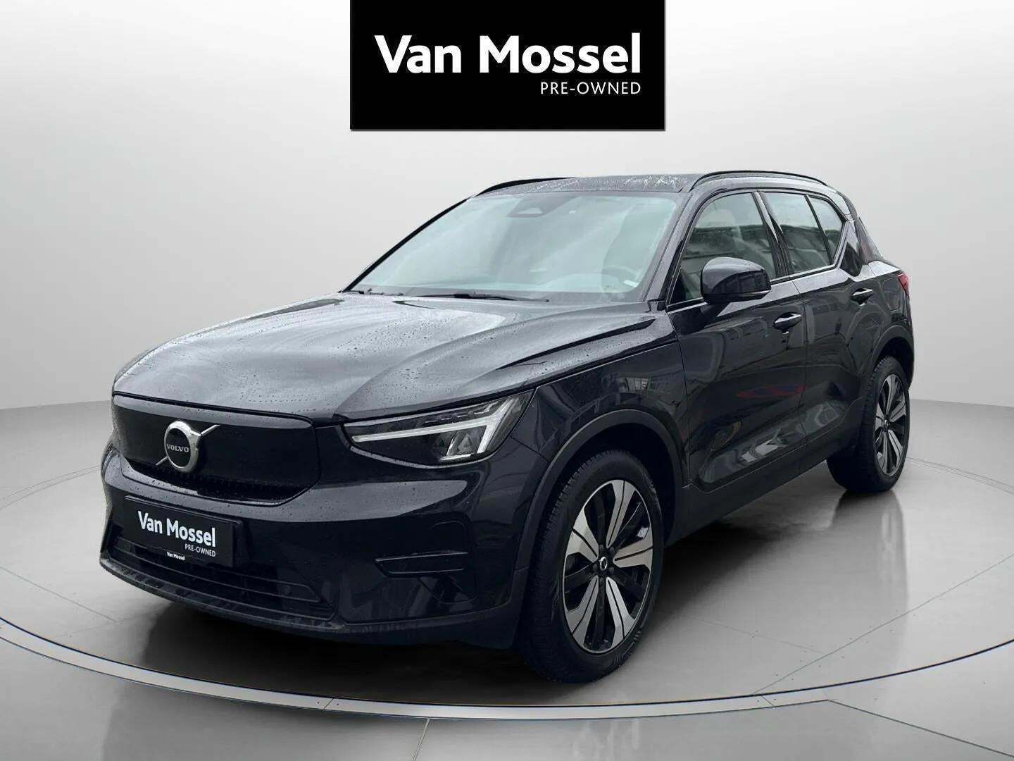 Volvo XC40 P6 ReCharge Core