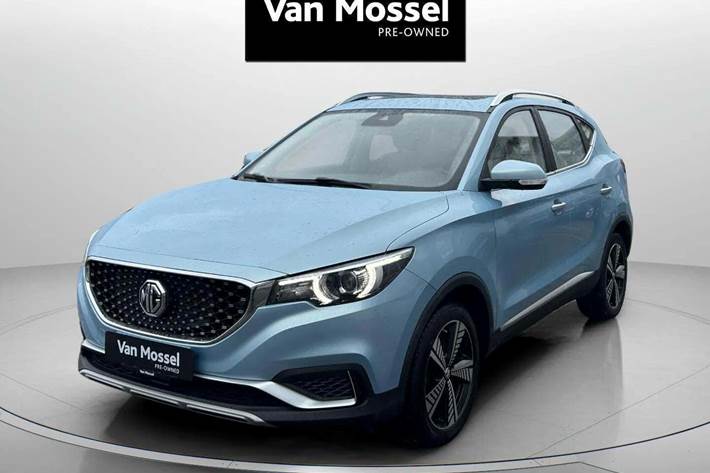 Blå MG ZS fra 2020 set udefra