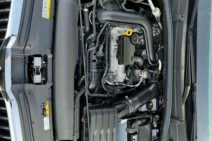 Blå Skoda Fabia fra 2023