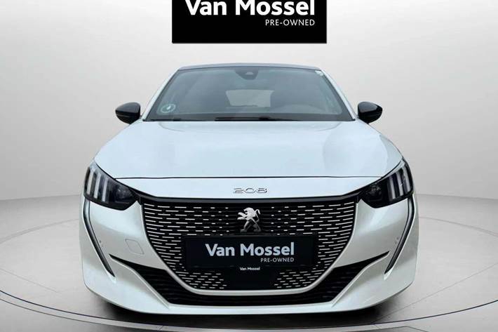 Hvid Peugeot e-208 fra 2022