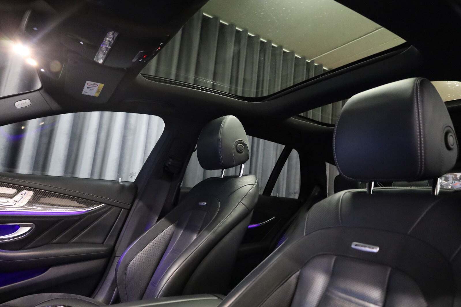 Grå Mercedes E53 fra 2018