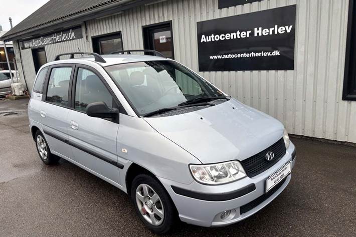 Sølv Hyundai Matrix fra 2006