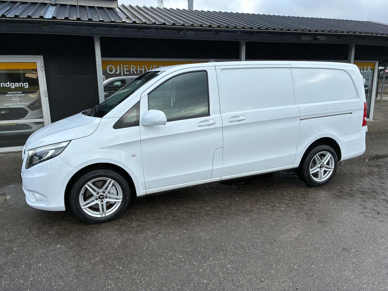Mercedes Vito 119 2,0 CDi Kassevogn Complete aut. L RWD