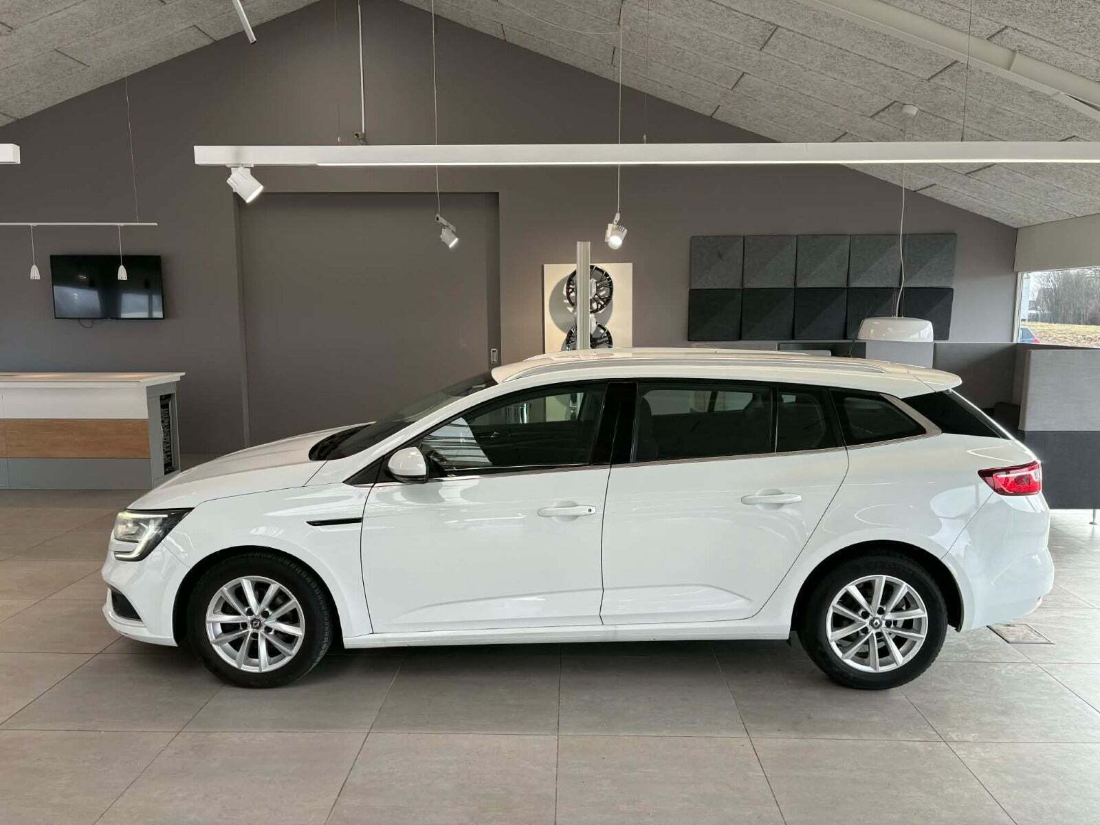 Renault Megane IV 1,5 dCi 110 Zen Sport Tourer