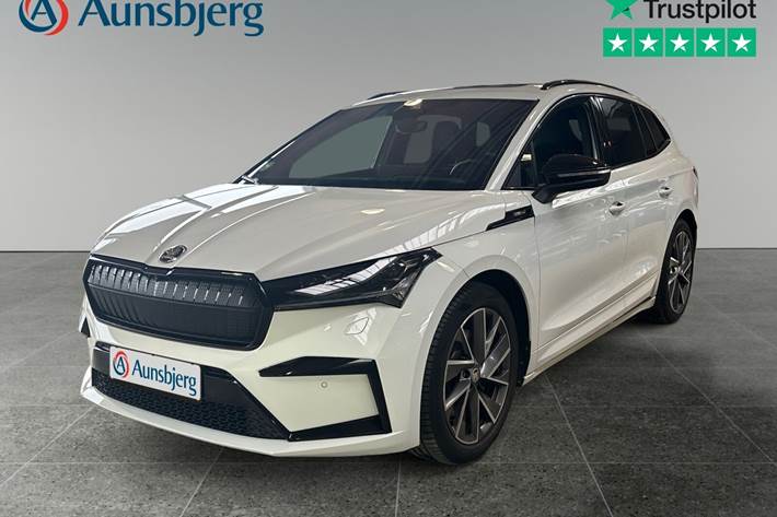 Hvid Skoda Enyaq fra 2021 set udefra