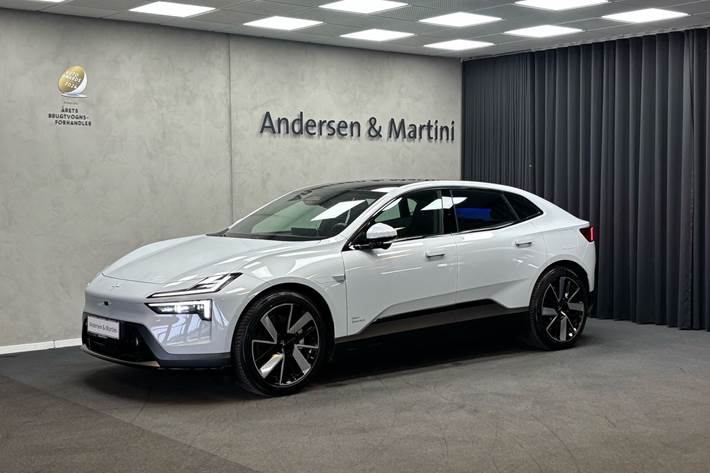 undefined Polestar 4 fra 2025