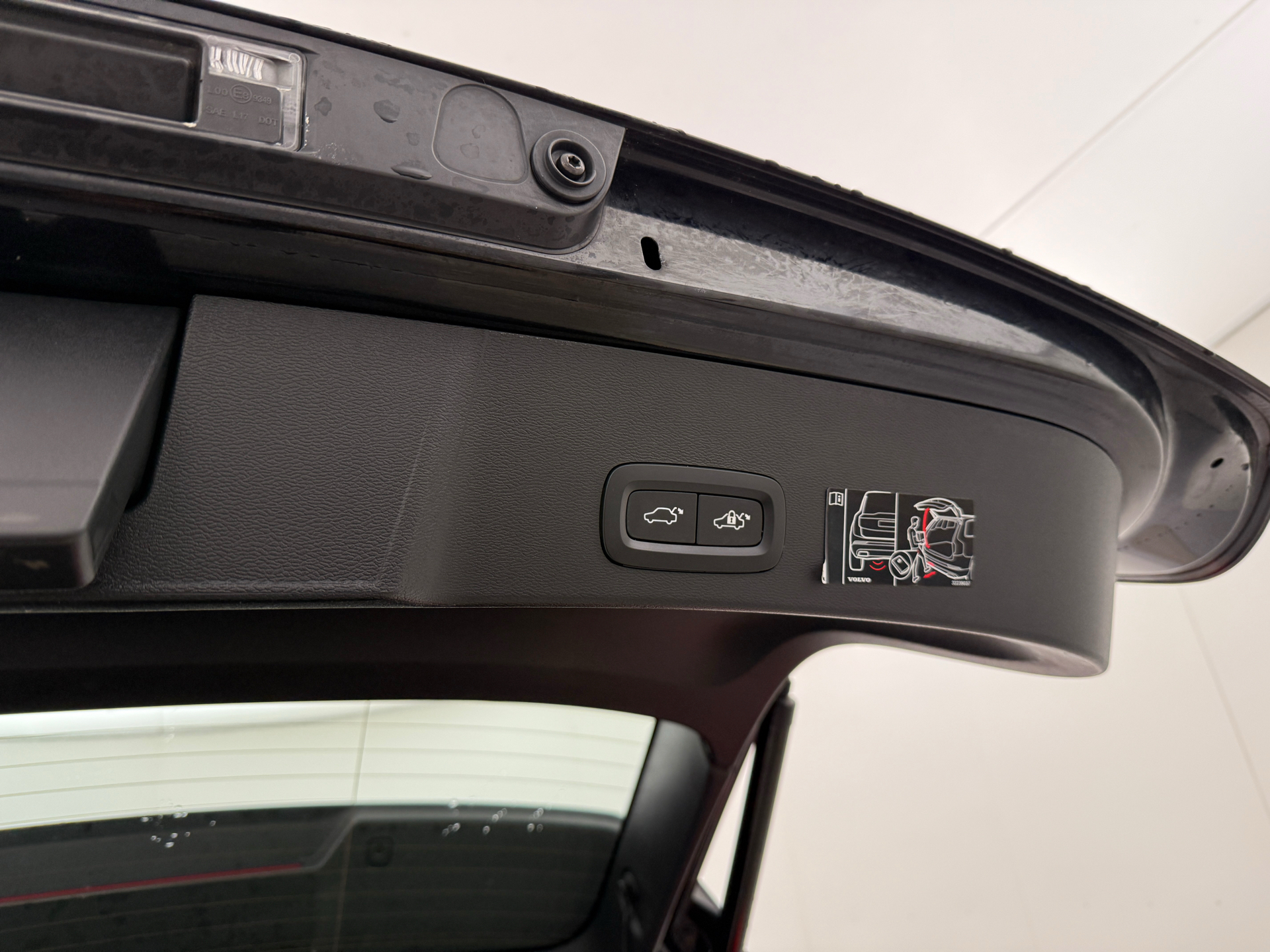 Sort Volvo XC40 fra 2020