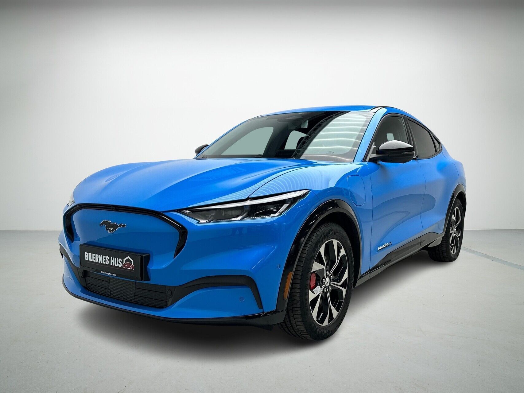 Ford Mustang Mach-E EL UR Premium 294HK 5d Aut.