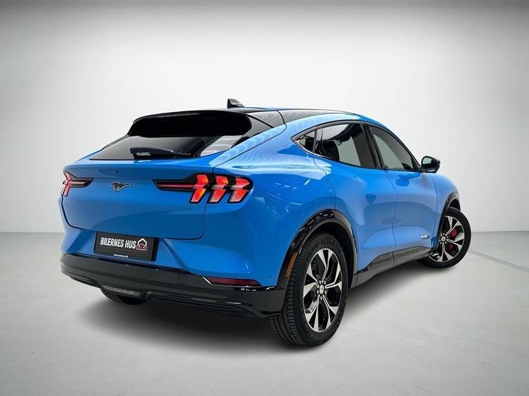 Ford Mustang Mach-E EL UR Premium 294HK 5d Aut.