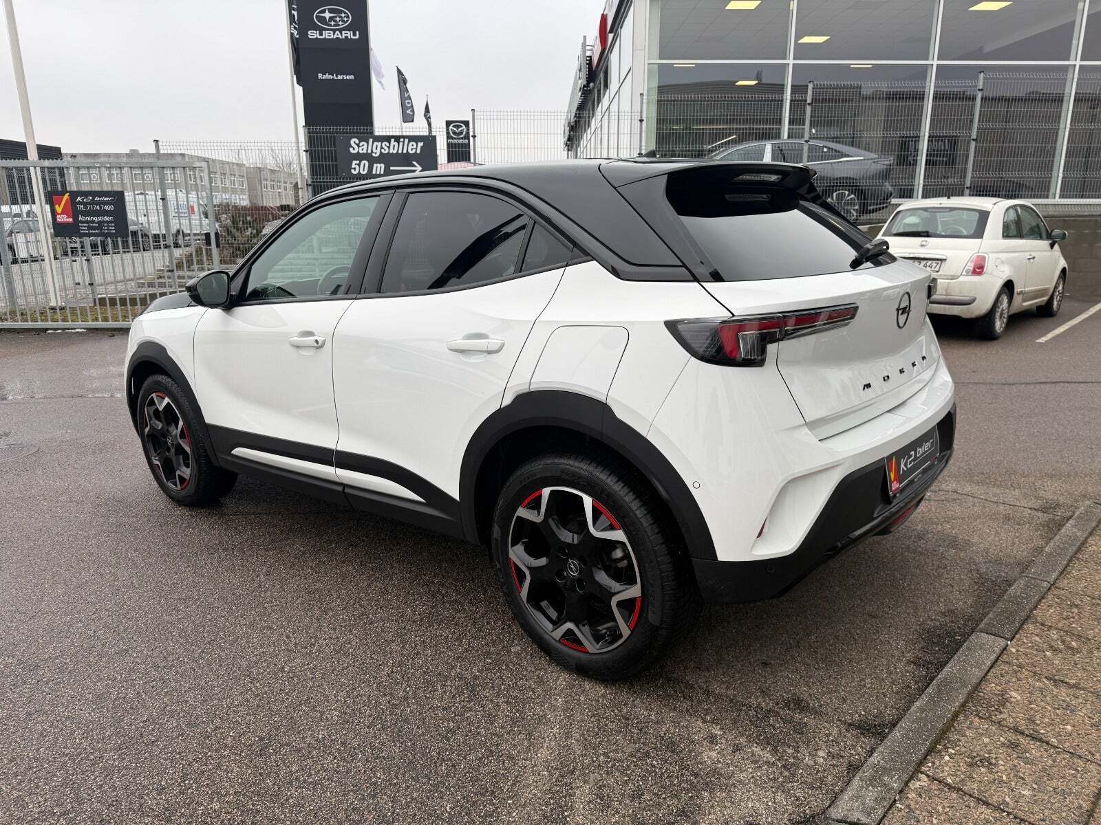 Hvid Opel Mokka fra 2021