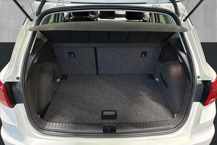 Hvid Seat Arona fra 2022