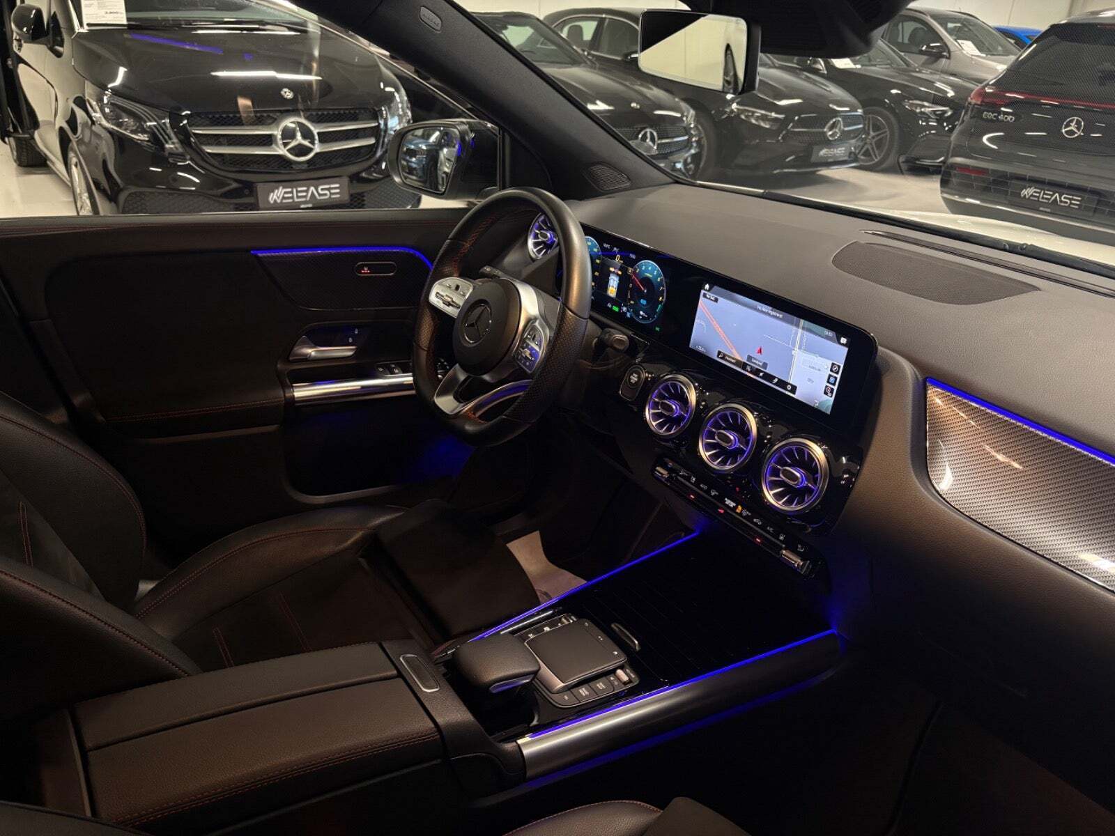 Hvid Mercedes GLA250 e fra 2021