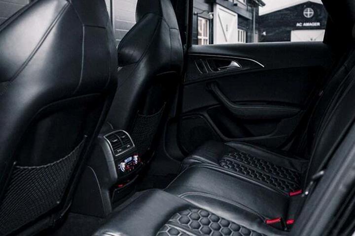 Gul Audi RS6 fra 2015