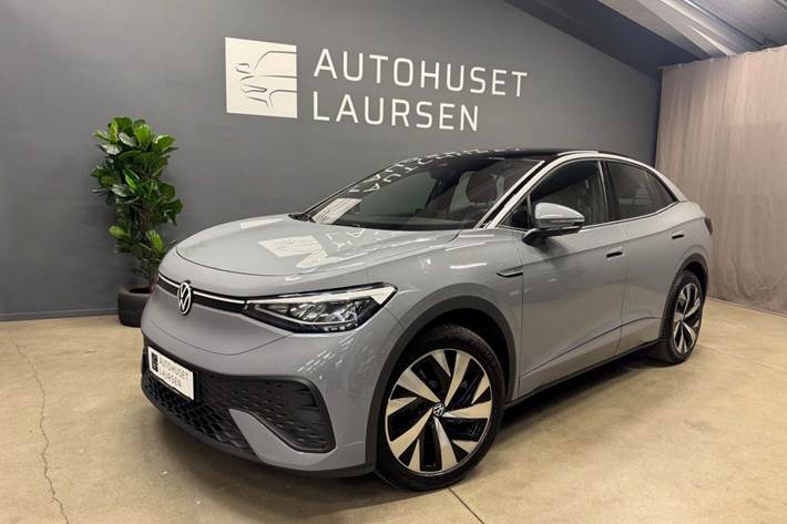 Grå VW ID.5 fra 2023 set udefra