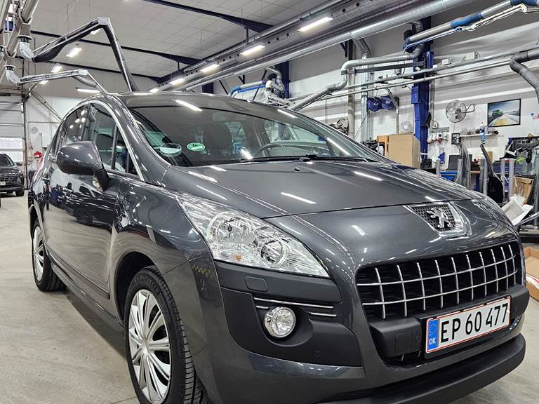 Peugeot 3008 1,6 HDI 109HK 5D SUV