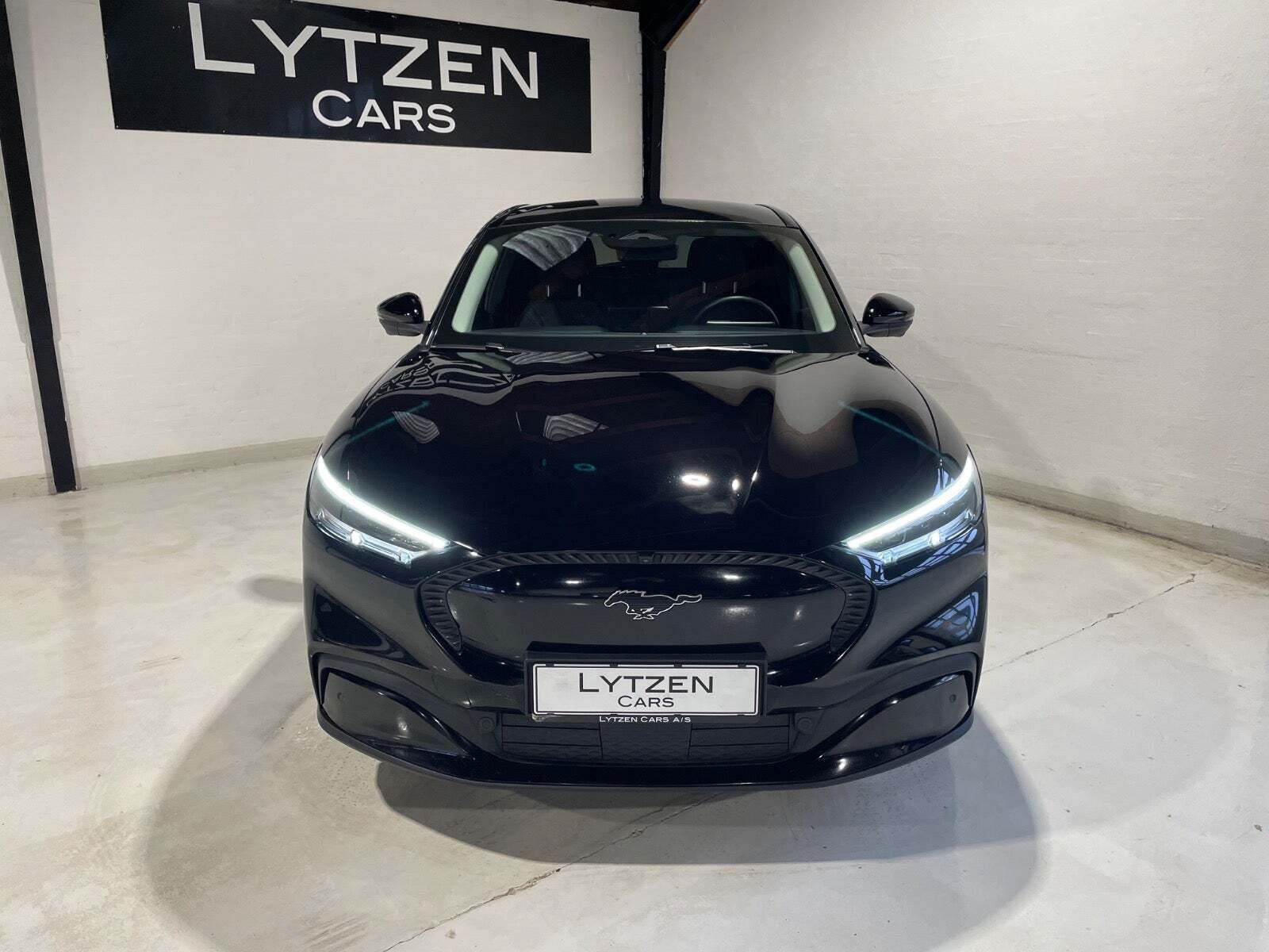 Ford Mustang Mach-E 88 Extended Range