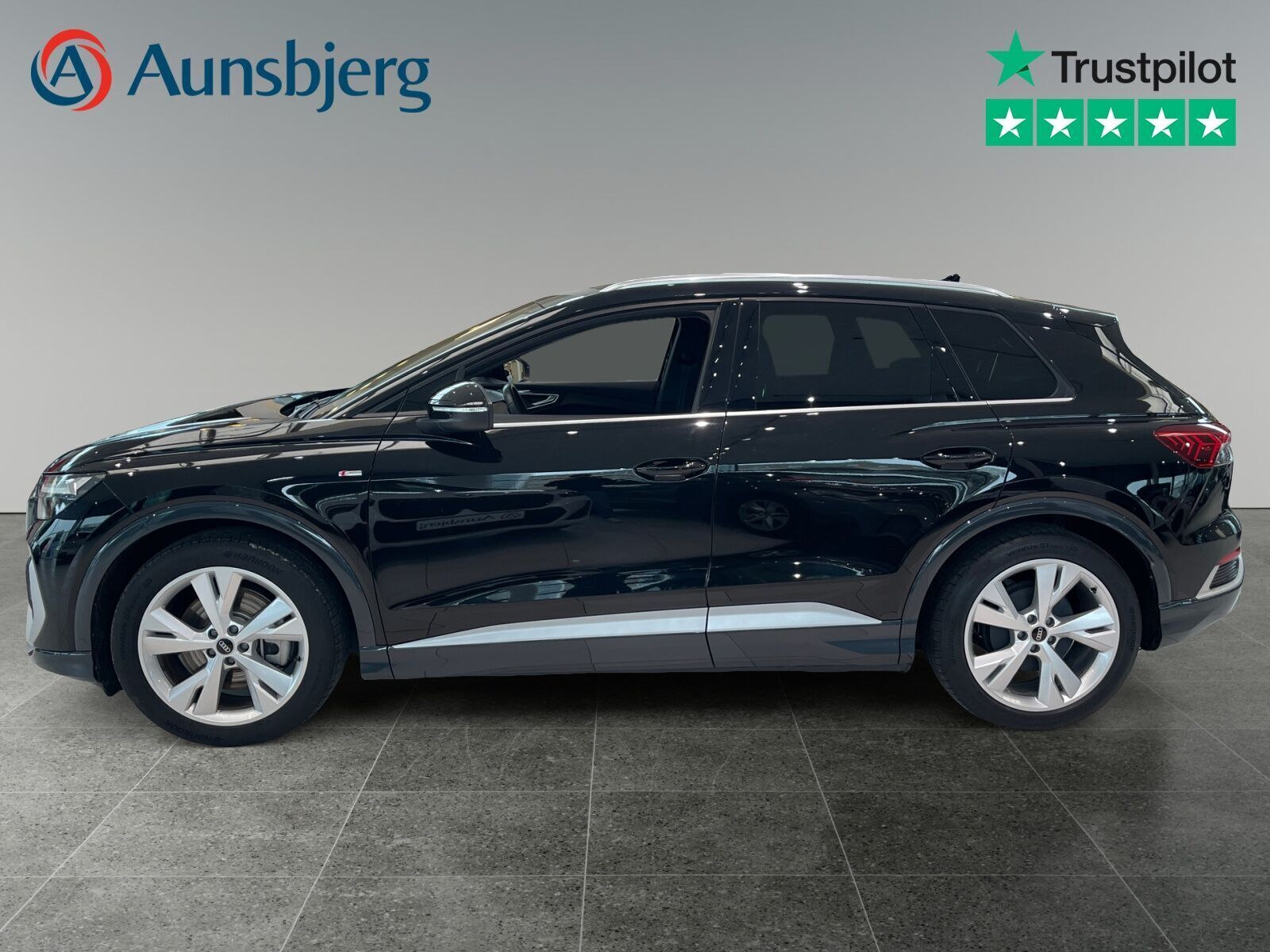 Audi Q4 e-tron 45 S-line