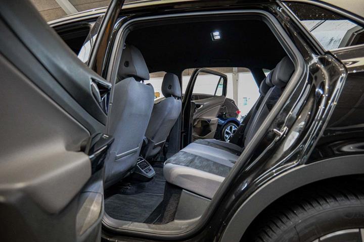 Sort VW ID.4 fra 2023