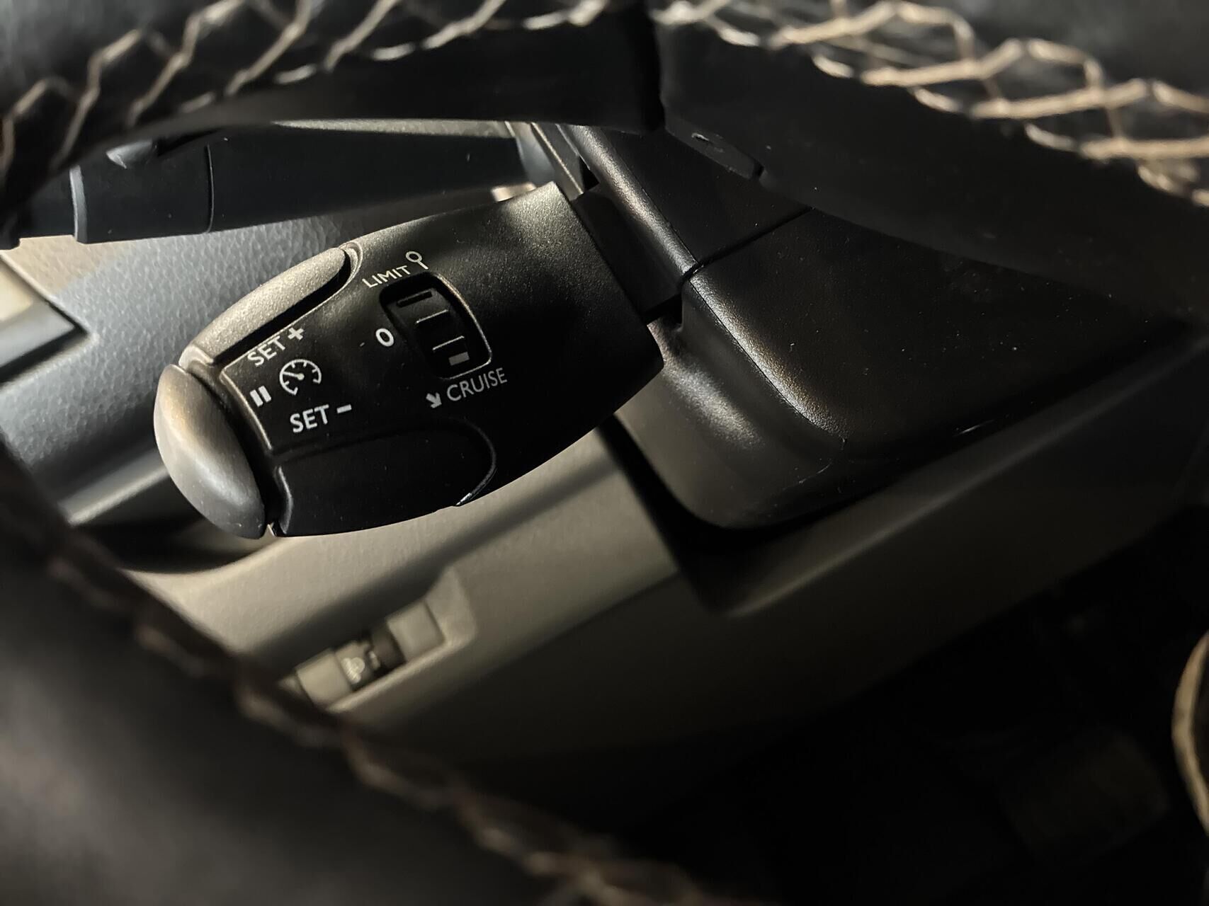 Grå Toyota ProAce fra 2020