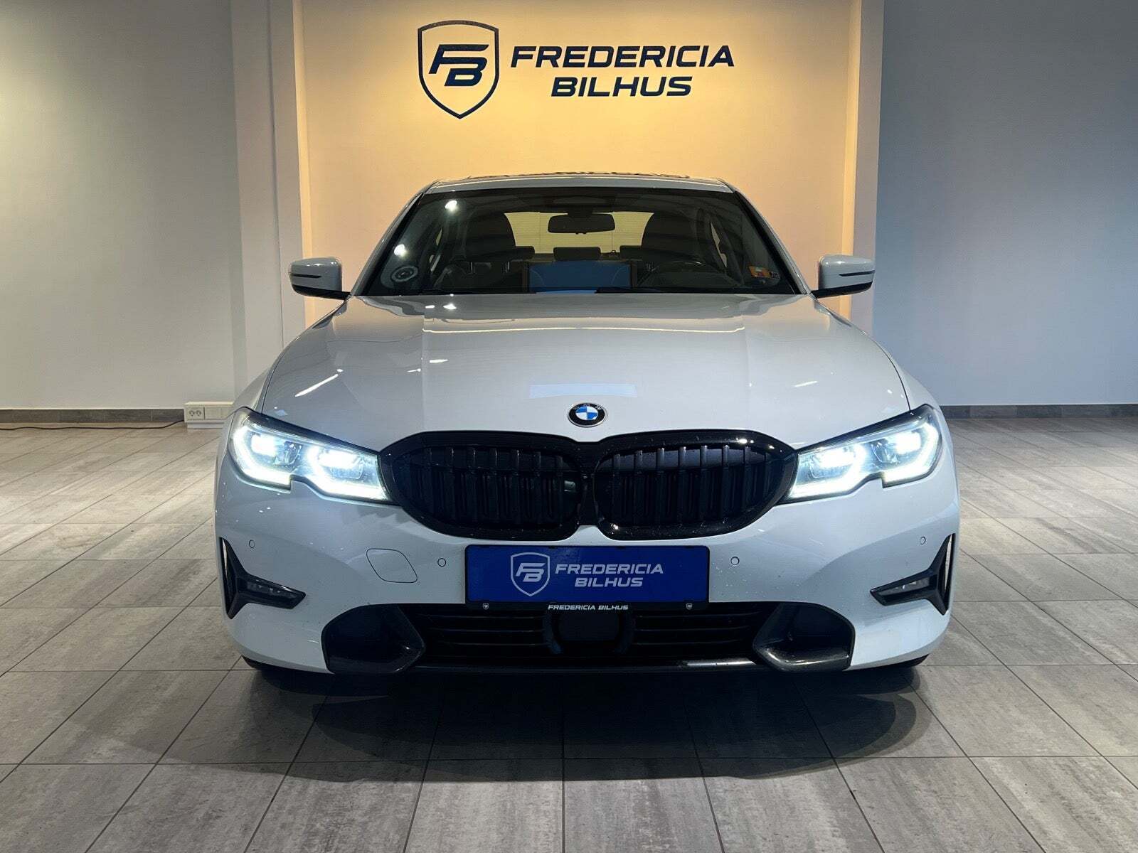 BMW 330e 2,0 Sport Line aut.