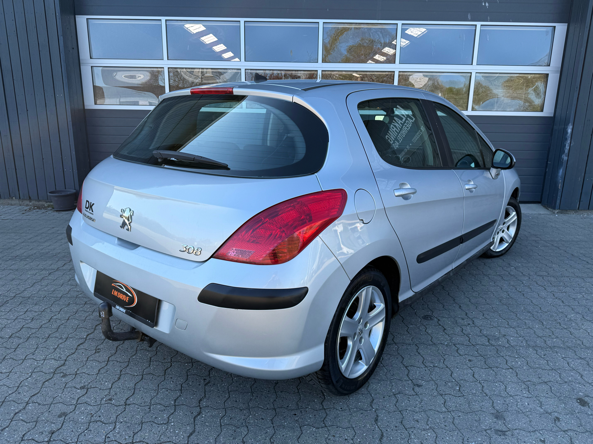 Sølv Peugeot 308 fra 2008