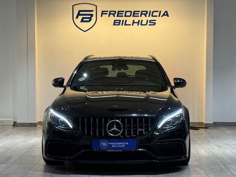 Mercedes C63 4,0 AMG S stc. aut.