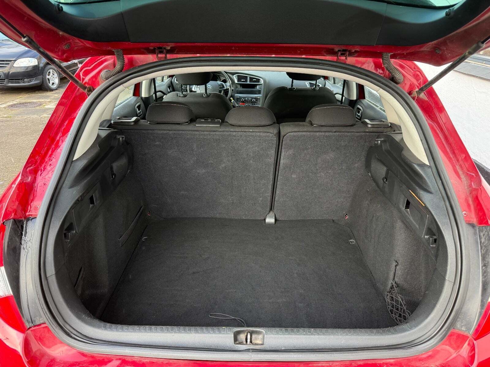 Grå Citroën C4 fra 2013