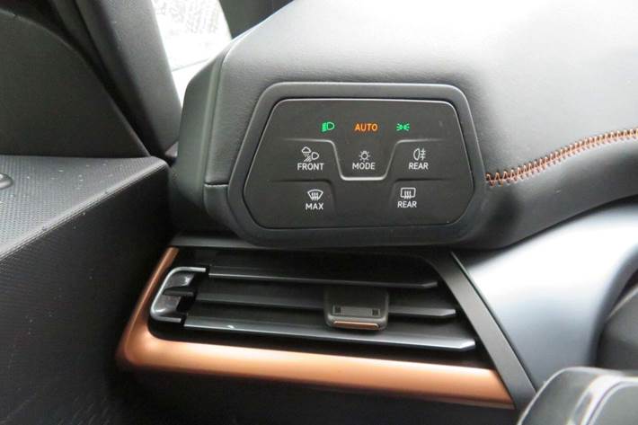 Grå Cupra Born fra 2022