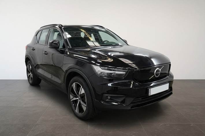 Sort Volvo XC40 fra 2020
