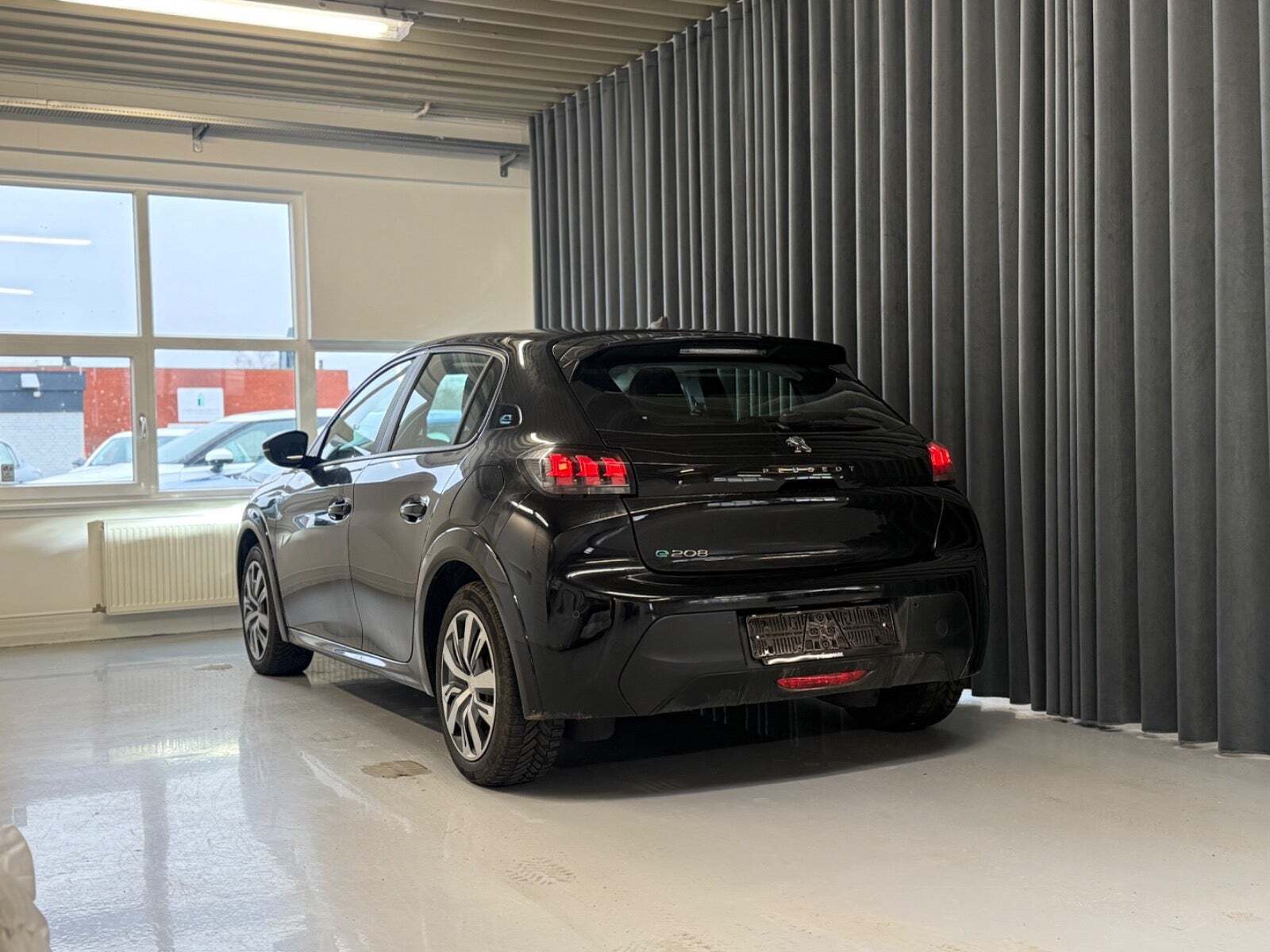 Peugeot e-208 50 Active