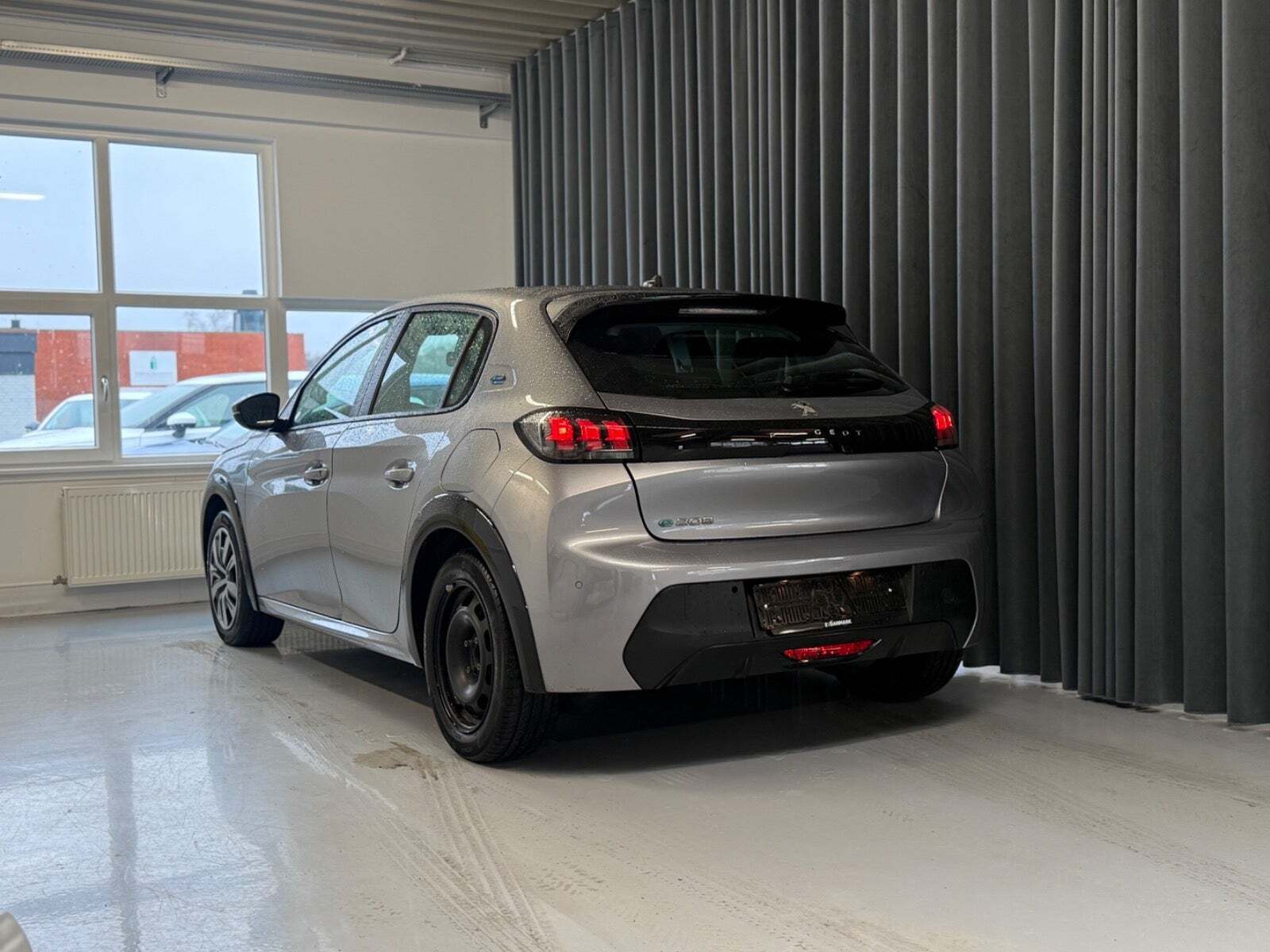 Peugeot e-208 50 Active