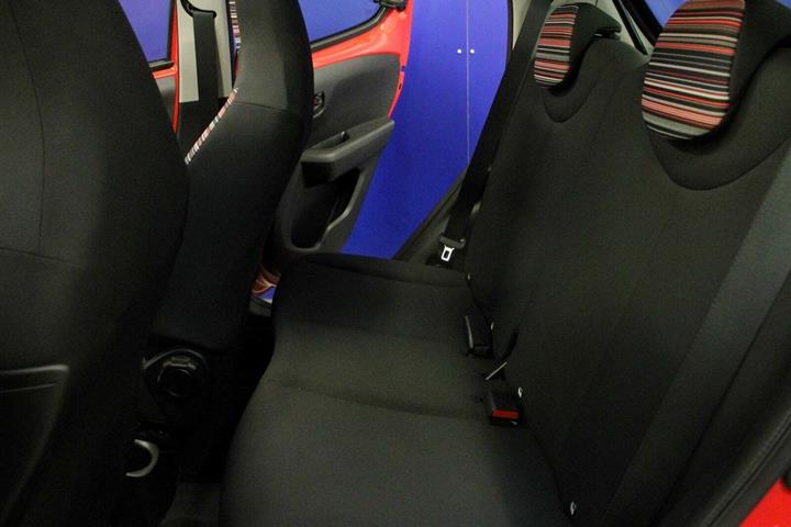 Rød Citroën C1 fra 2018