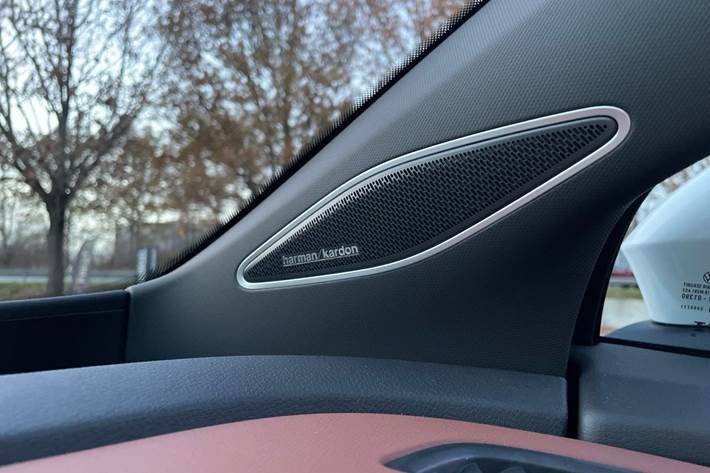 Hvid VW ID.5 fra 2025