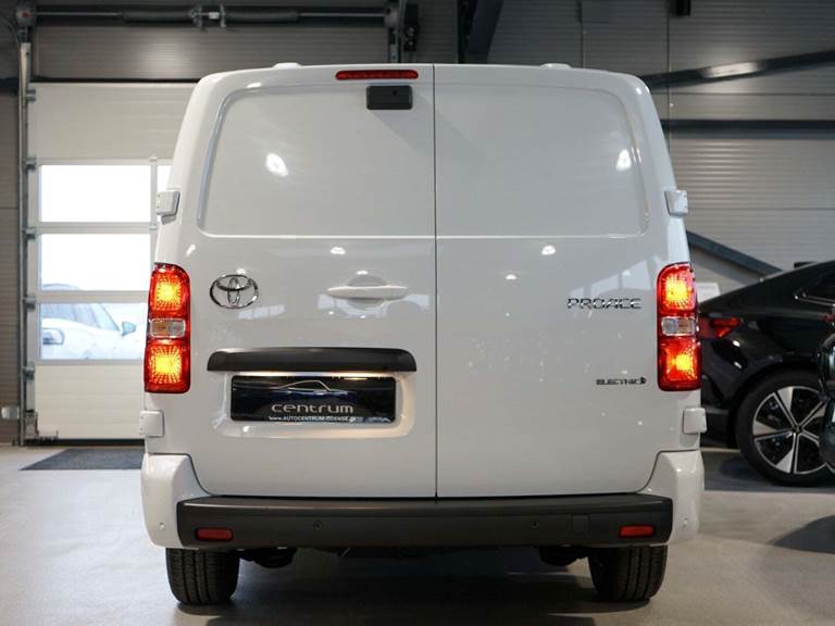 Toyota ProAce 75 Long Comfort Master+