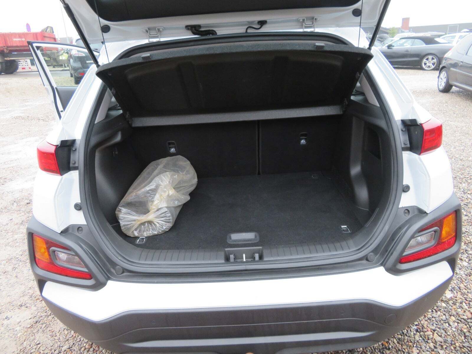 Hvid Hyundai Kona fra 2017