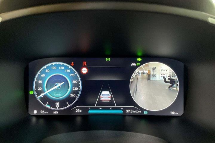 Sort Hyundai Santa Fe fra 2025