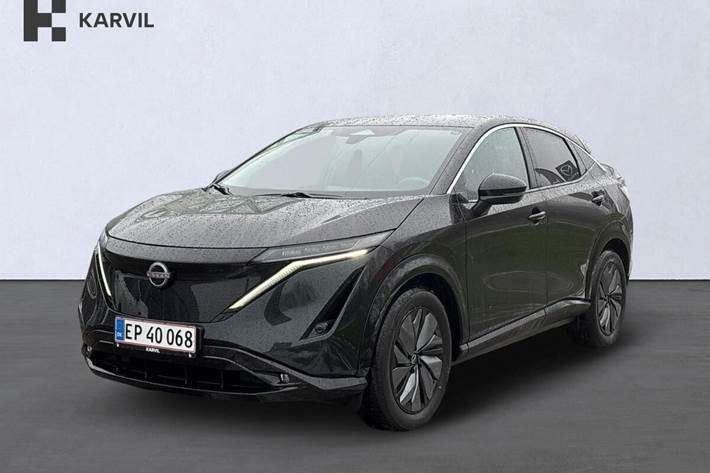 Grøn Nissan Ariya fra 2024 set udefra