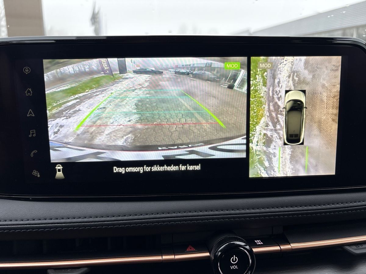 Grøn Nissan Ariya fra 2024