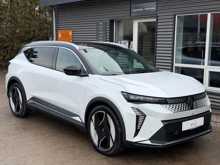 Renault Scenic E-Tech 87 Iconic