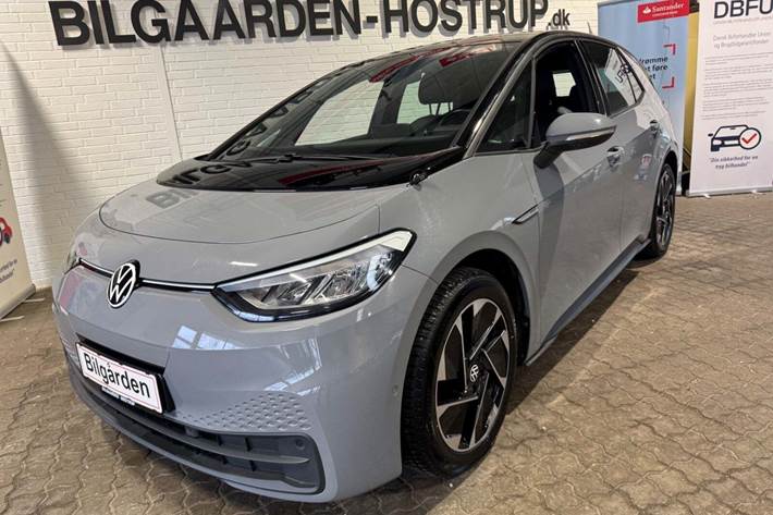 Grå VW ID.3 fra 2022 set udefra