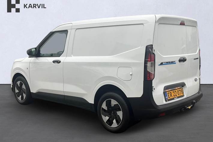 Hvid Ford E-Transit Courier fra 2025