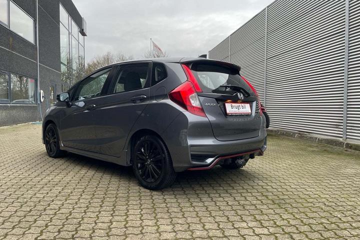 Grå Honda Jazz fra 2018